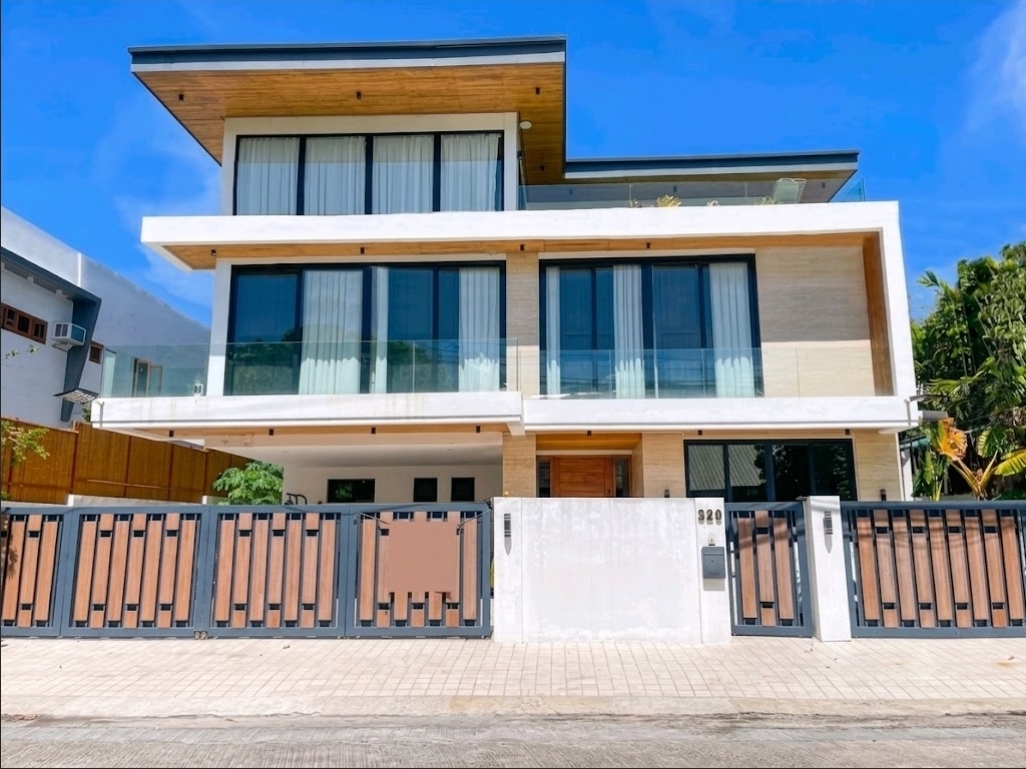 The Ayala Alabang Gym & Sauna Residence