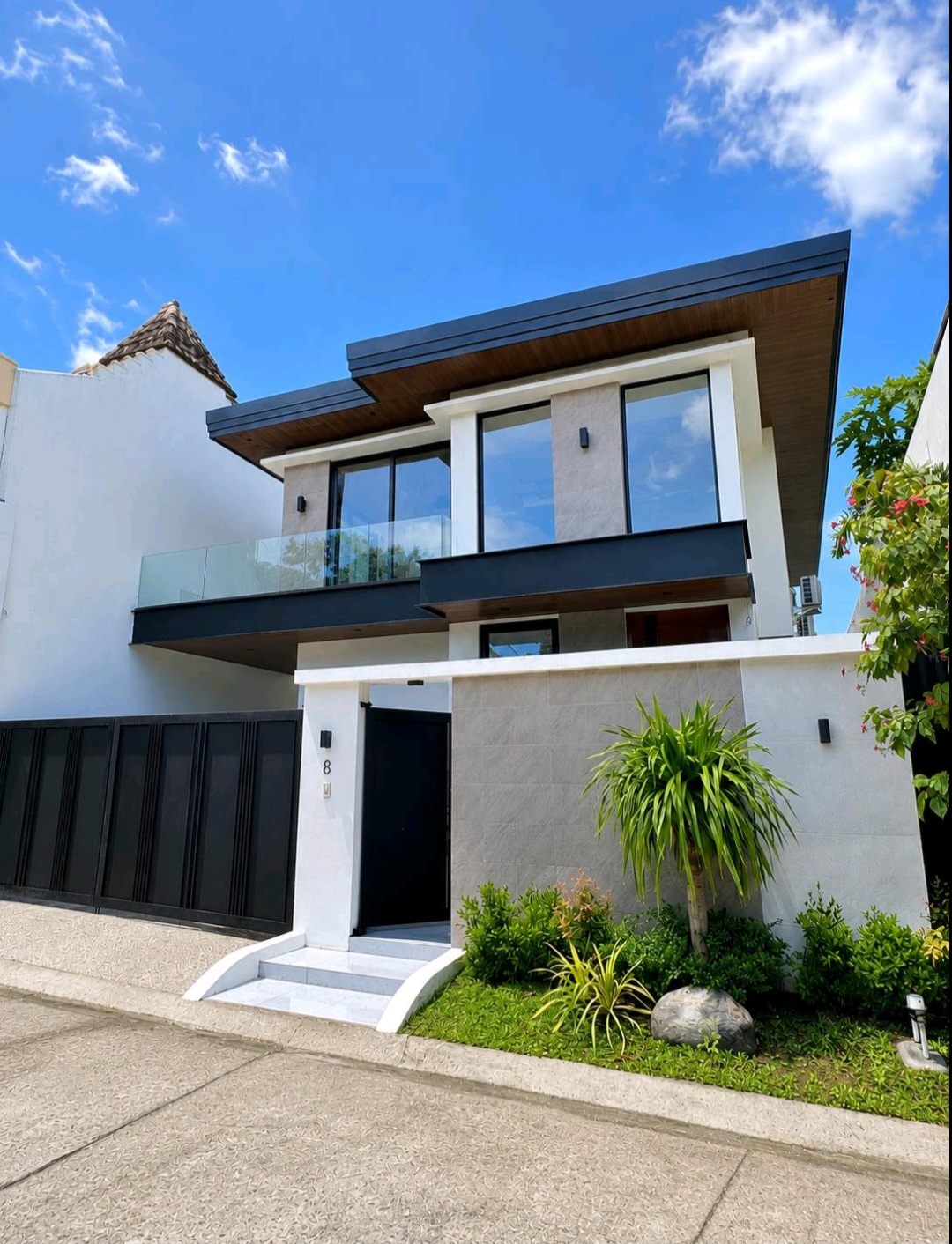 The BF Homes EVS Narra Residence