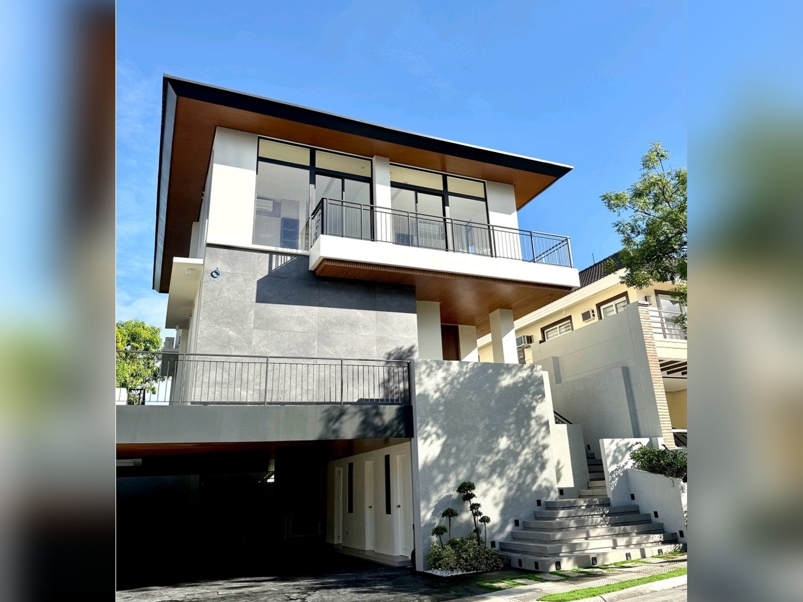 The Verdana Contemporary Residence