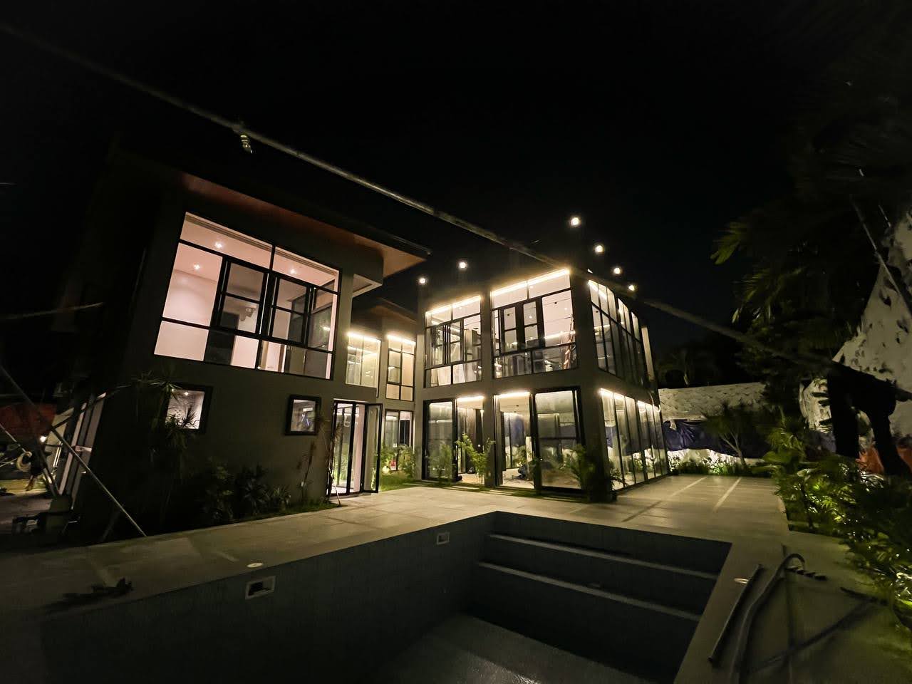 The Ayala Alabang Modern Manor