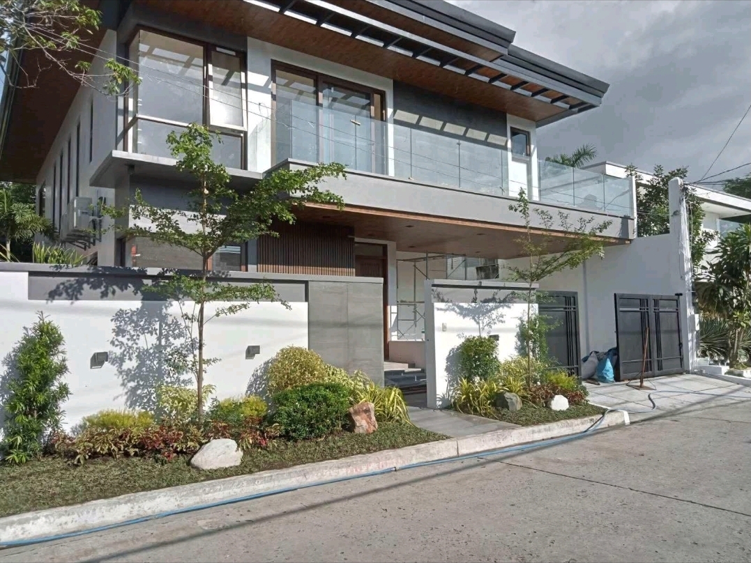 The Tahanan Village Furnished Residence